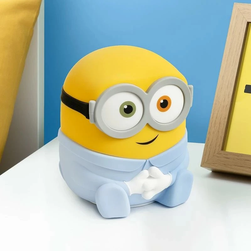Paladone „Minions“ „SquishyGlo“ silikoninė šviečianti lempa (įkraunama) Bobas | 15 cm