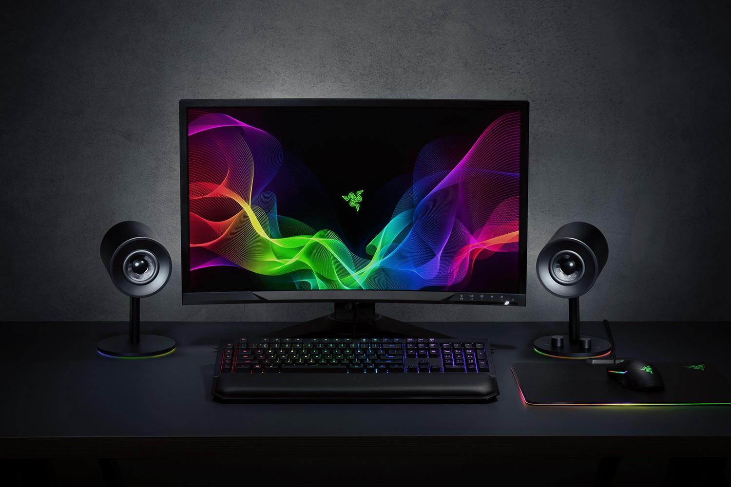 Kolonėlės Razer Nommo Chroma (Juodos) su apšvietimu
