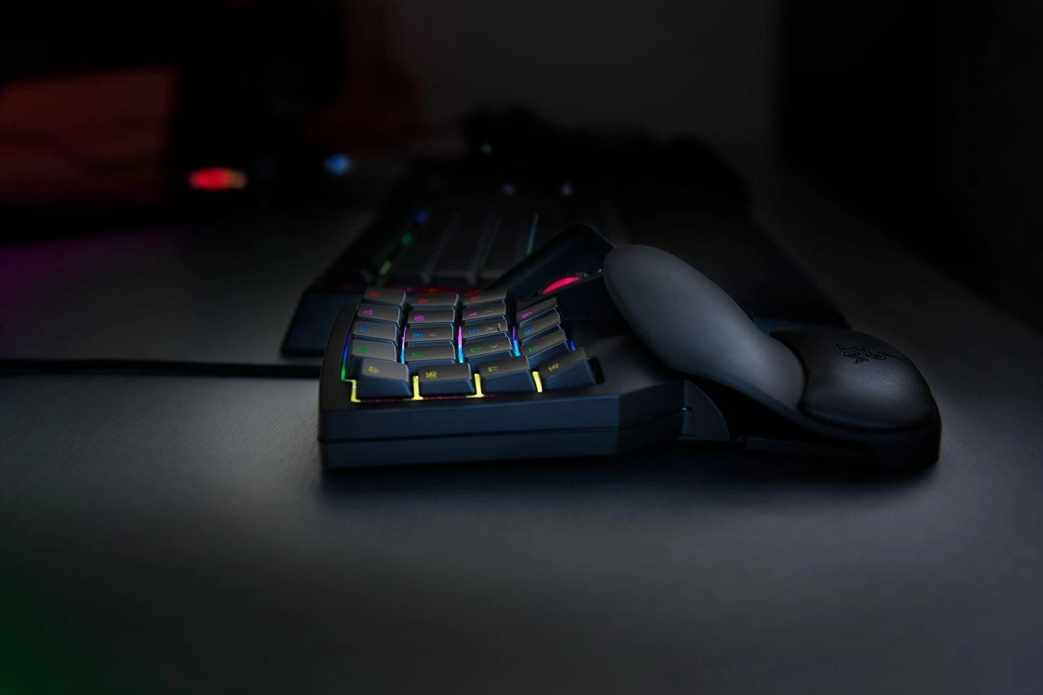 Chroma žaidimų klaviatūra Razer Tartarus V2
