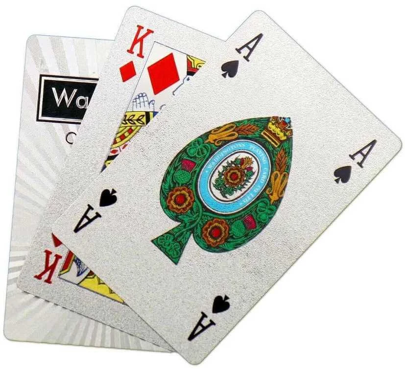 Winning Moves Classic Platinum Waddingtons Number 1 žaidimų kortos