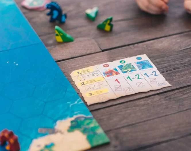 Brain Games Zigomatinis išgyvenk saloje | LT, EE, LV