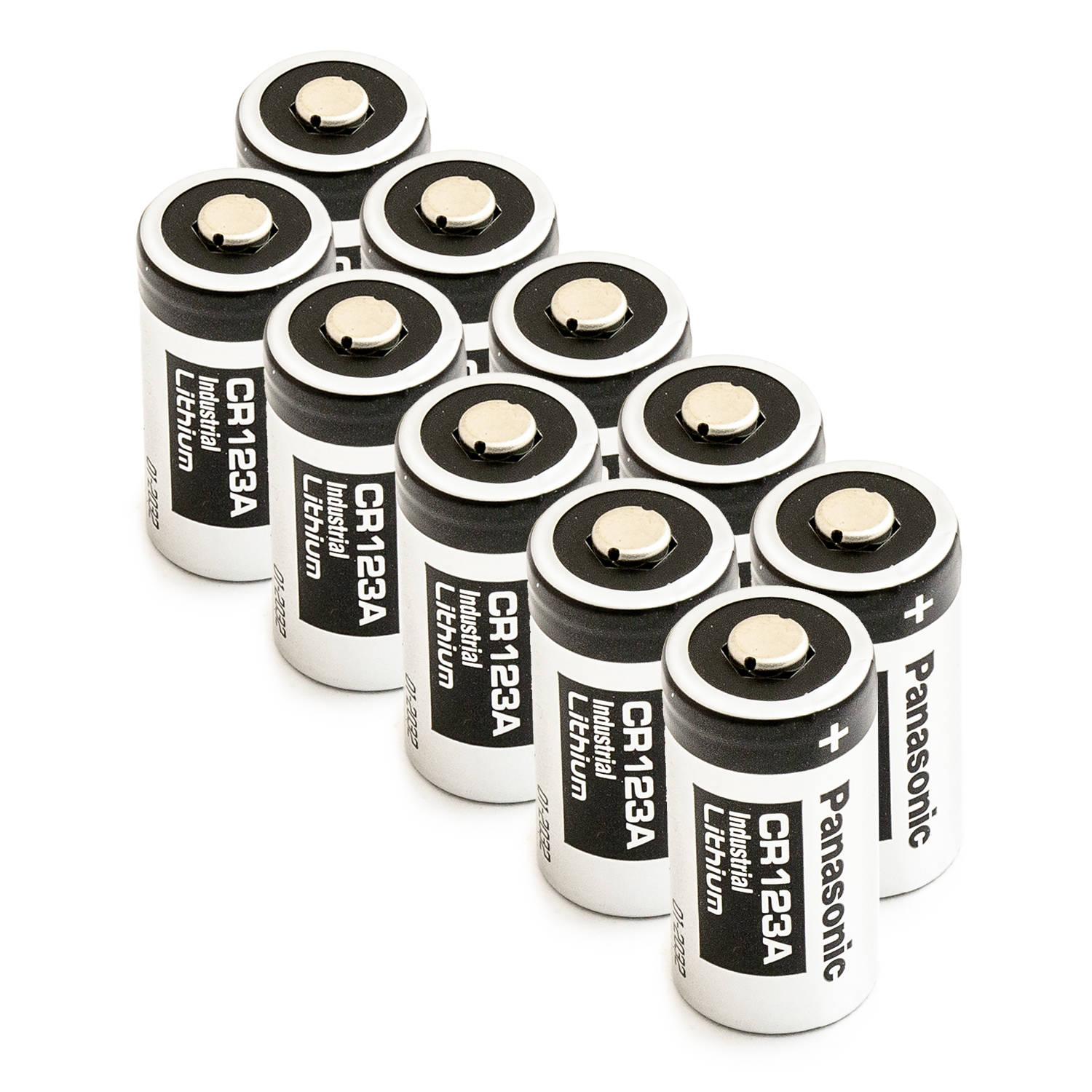 Set Caricabatteria per Batterie Foto 2 Pile CR123 Ricaricabili Set Caricabatteria per Batterie Foto 2 Pile CR123 Ricaricabili