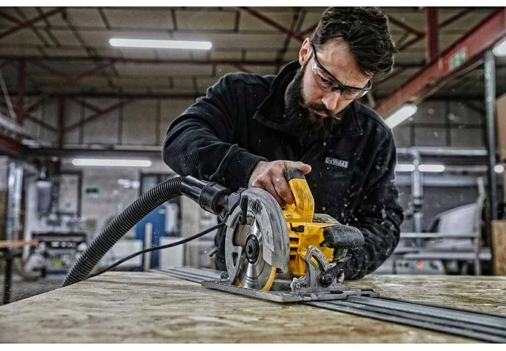 Elektrinis diskinis pjūklas DEWALT DWE576K, 1600W, 61 mm