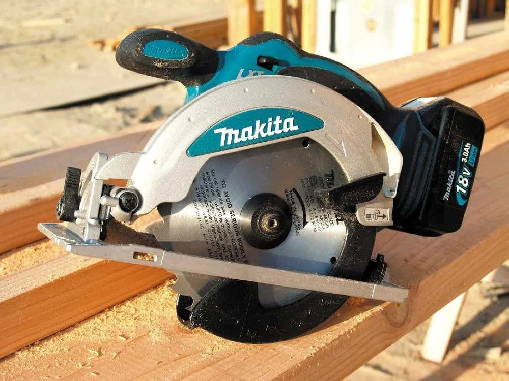 Makita DSS610Z Akumuliatorius diskinis pjūklas, 18 V, 57 mm, ø165x20, Be akumuliatorių ir kroviklio!