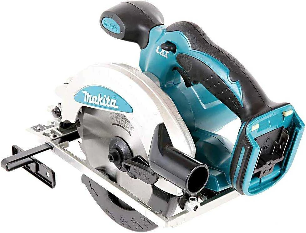 Makita DSS610Z diskinis pjūklas iš šono