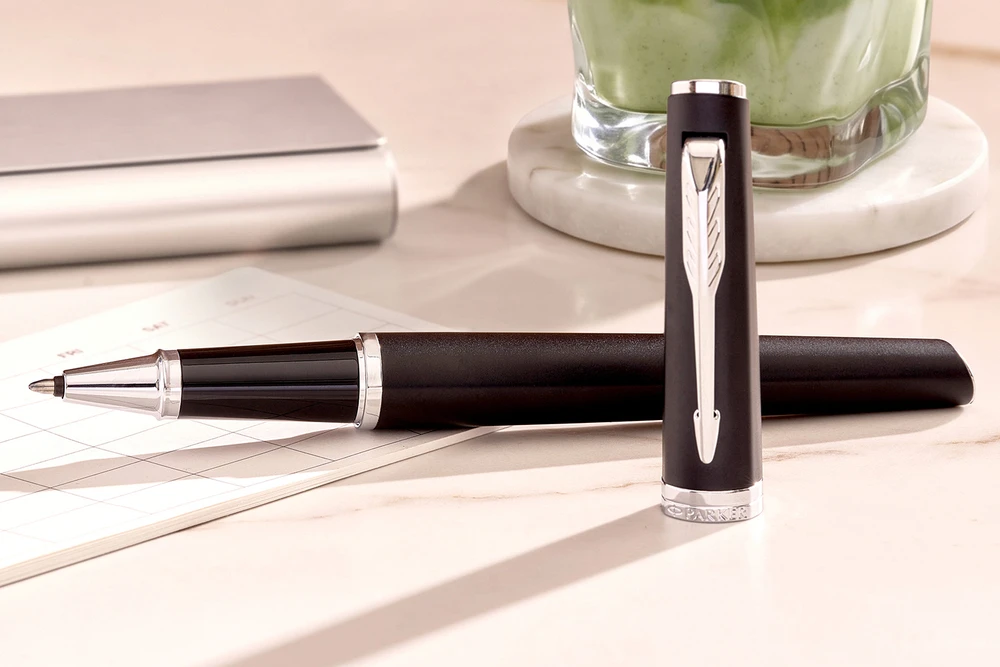 Parker Meridian tušinukas su dangteliu, matinė juoda spalva, CT – 2231406