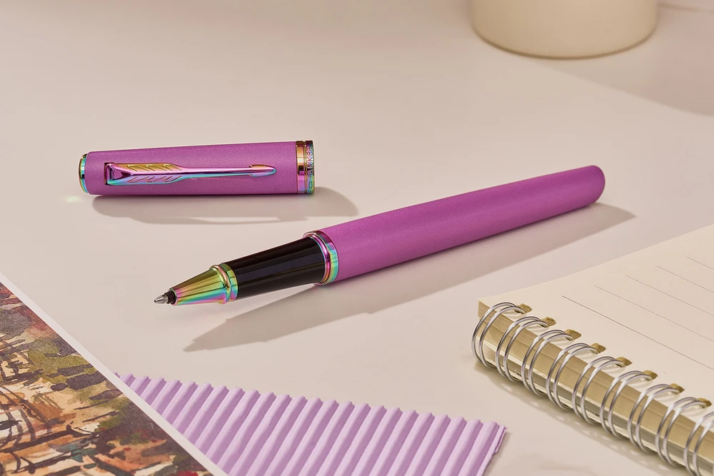 Parker Meridian vynuogių spalvos tušinukas su dangteliu RBT – 2247776