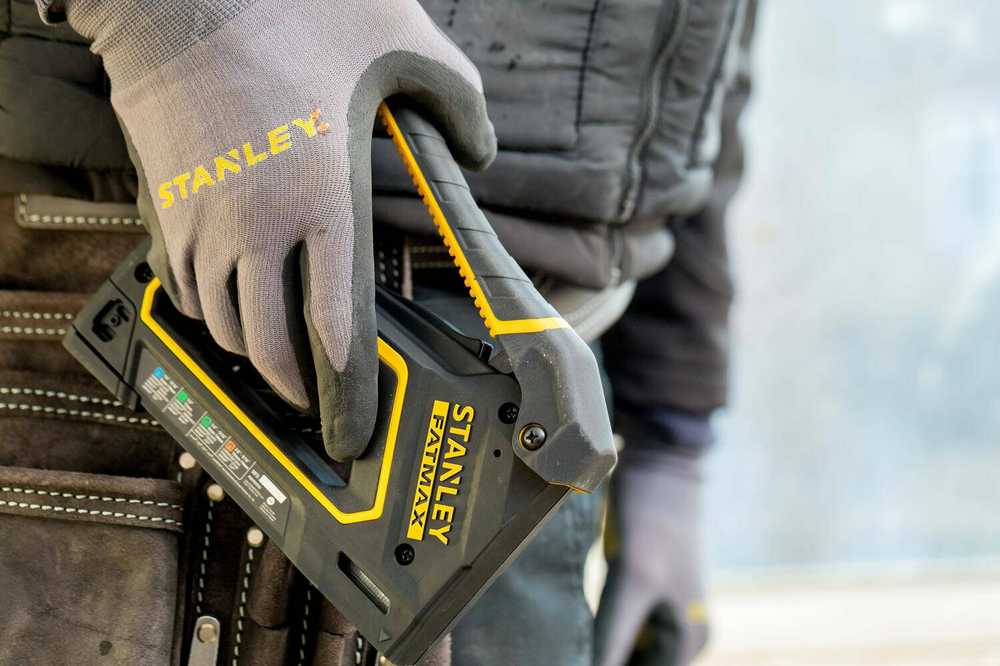 Kabių pistoletas Stanley FatMax 4in1