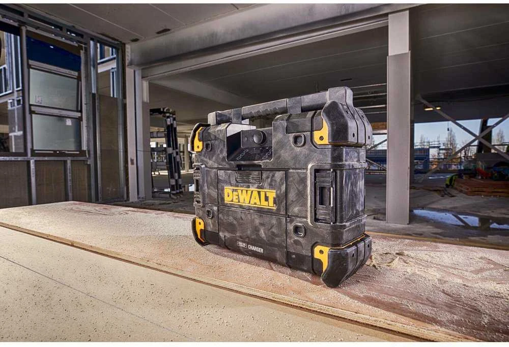 DeWalt DWST1-81078-QW Radijo imtuvas kroviklis