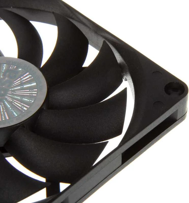 Akasa AK-FN076 Slimline PWM Fan – 80mm