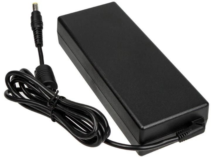 „Akasa“ išorinis maitinimo šaltinis „Mini-ITX“ sistemoms, 12 V, 84 vatai
