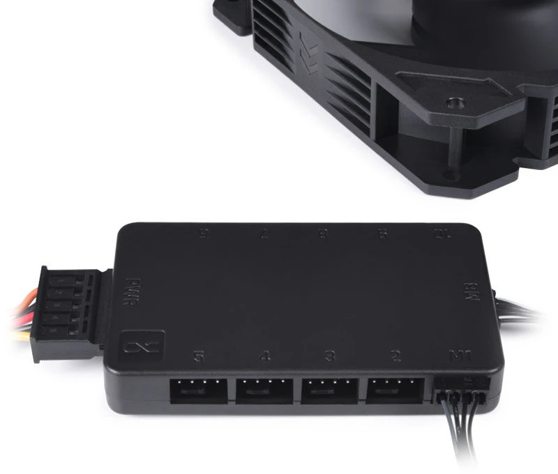 Šakotuvas Alphacool Core 10x 4-Pin PWM Splitter – juodas