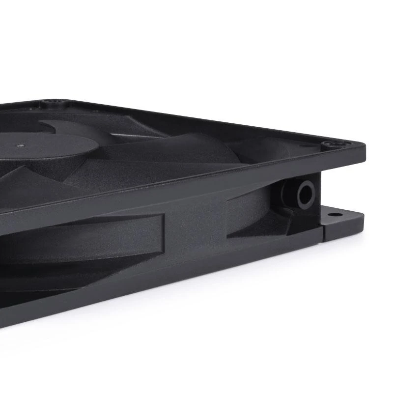Alphacool Core PWM-korpuso ventiliatorius 2.500 U/min – 140 mm – juodos spalvos