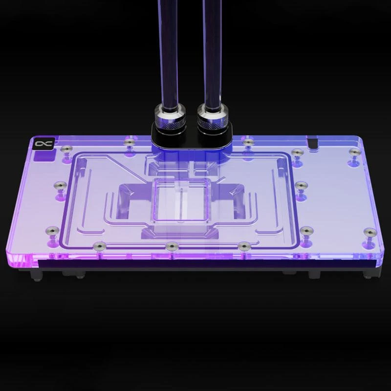 „Alphacool Core RTX 4090 AMP“ su galine plokšte – akrilas + nikelis