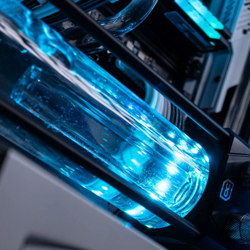 Alphacool „Aurora D5“ 150 mm ledų puodelis, įskaitant Alphacool VPP „Apex D5“ – acetalį/stiklą