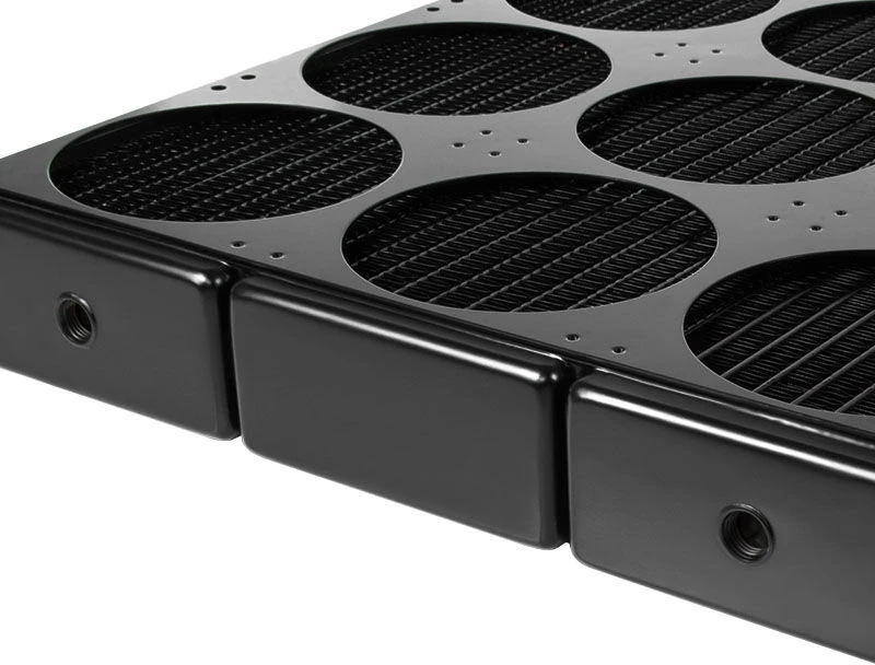 „Alphacool NexXxoS UT60 Full Copper 1080mm Nova“ – juodas
