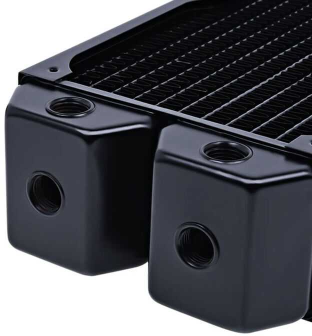 „Alphacool NexXxoS UT60“ varinis radiatorius, 420 mm, juodas