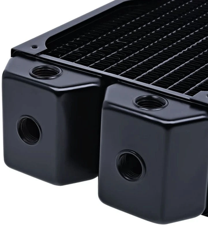 „Alphacool NexXxoS UT60“ varinis radiatorius, 420 mm, juodas