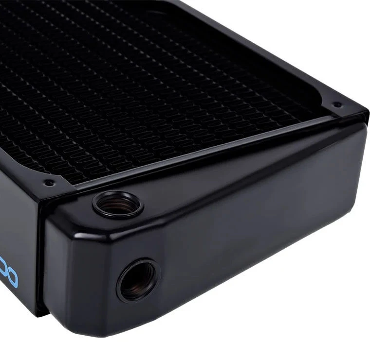 „Alphacool NexXxoS XT45“ varinis „X-Flow“ radiatorius – 420 mm, juodos spalvos