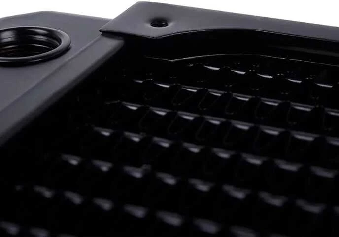 Alphacool NexXxoS XT45 radiatorius – briaunų detalė