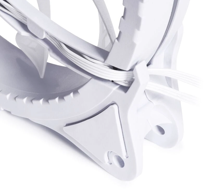 Alphacool Rise Aurora PWM-korpuso ventiliatorius – 140mm, baltos spalvos