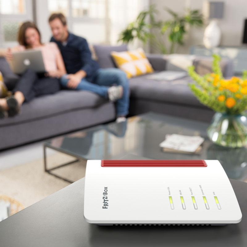 Šakotuvas AVM FRITZ!Box 7530 belaidis maršrutizatorius Dviguba juosta (2,4 GHz / 5 GHz) Gigabitinis eternetas Juoda, Raudona, Balta