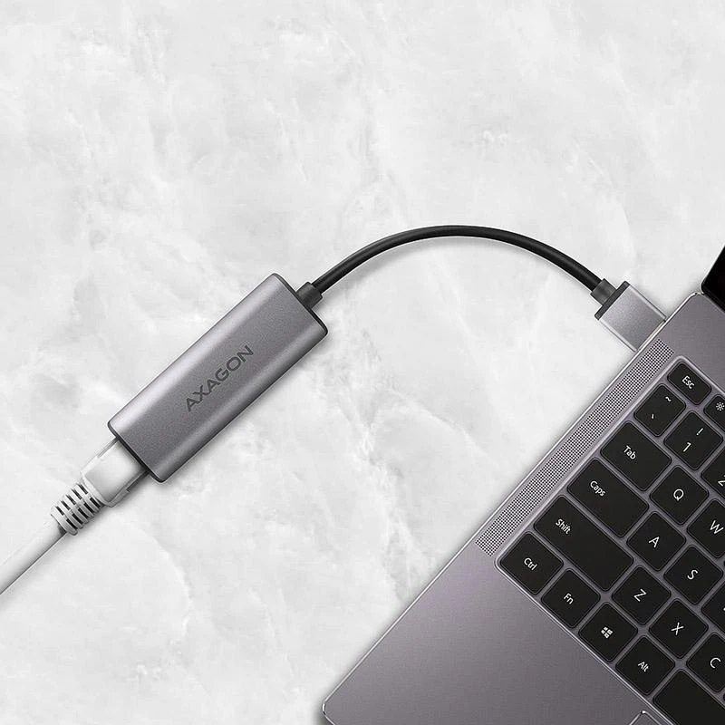 Axagon ADE-25R SUPERSPEED USB-A 2.5 GIGABIT ETHERNET Kompaktiškas aliuminio USB-A 3.2 Gen 1 2.5 Gigabit Ethernet 10/100/1000/2500 Mbit adapteris su automatiniu diegimu.