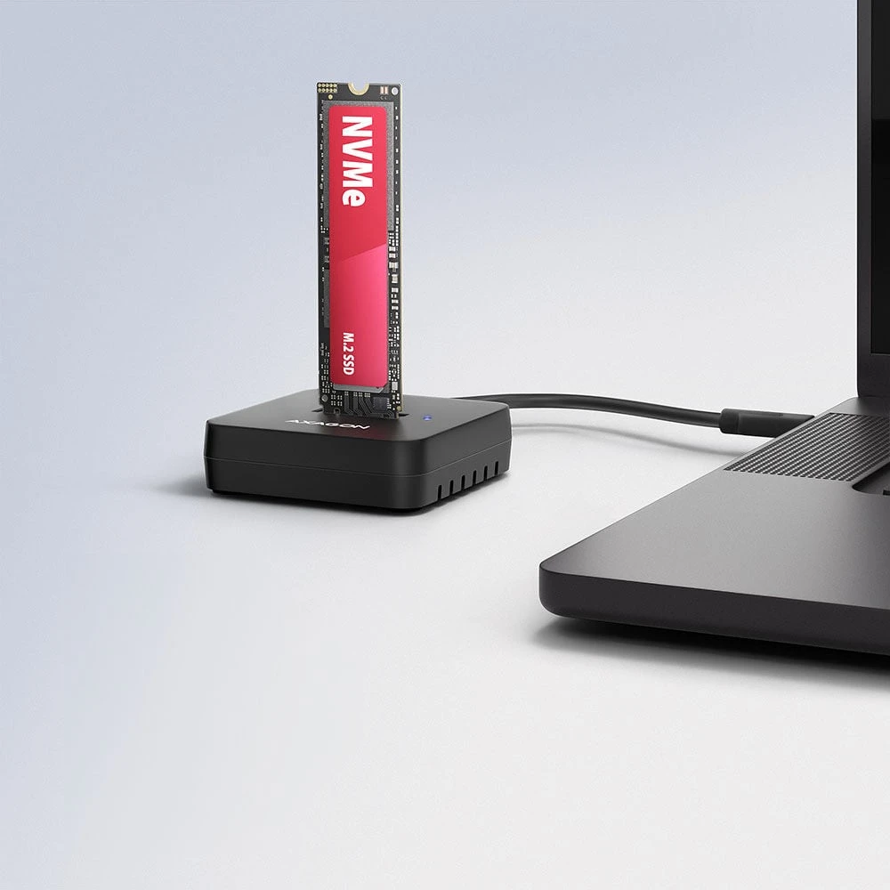 AXAGON | USB-C 10Gbps docking station for M.2 NVMe SSD | ADSA-M2C11L