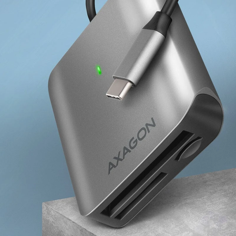 Axagon aliuminio didelės spartos USB-C 3.2 Gen 1 atminties kortelių skaitytuvas. 3 lizdai, UHS-II.