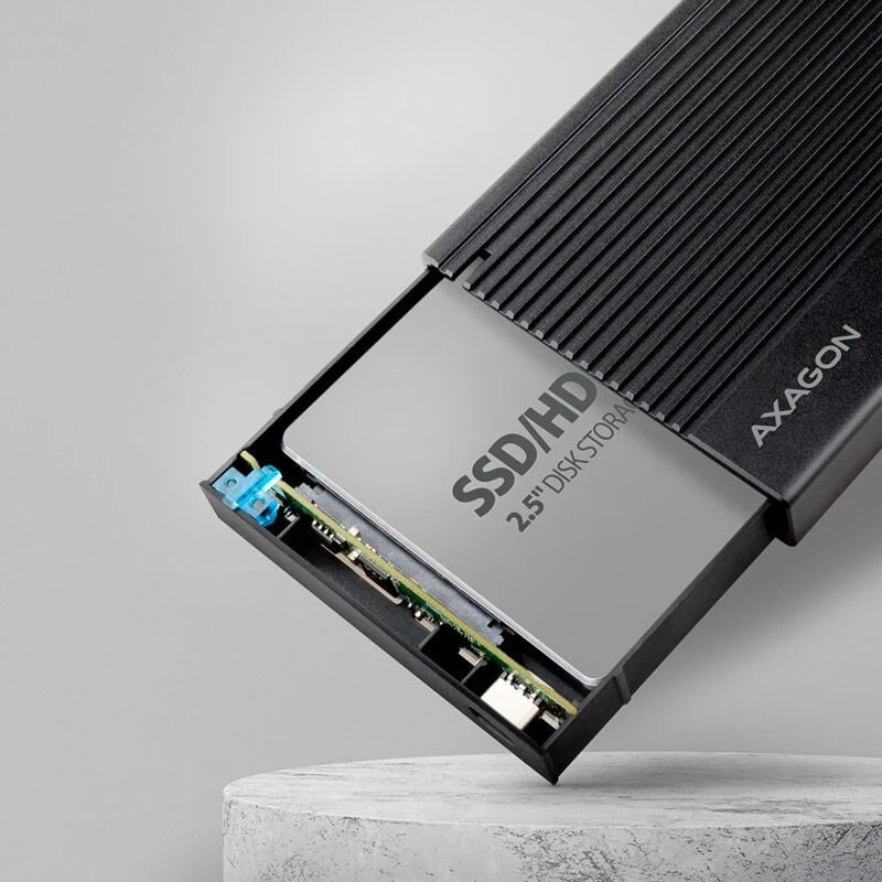 AXAGON USB-C 10Gbps RIBBED Box | EE25-GTR