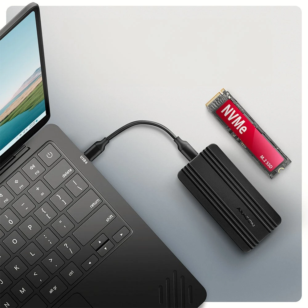 „AXAGON“ USB-C 40 Gbps išorinis korpusas, skirtas M.2 NVMe SSD | EEM2-40G