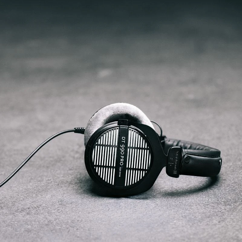 Studijinės ausinės Beyerdynamic DT 990 PRO, 250 omų, juodos 459038