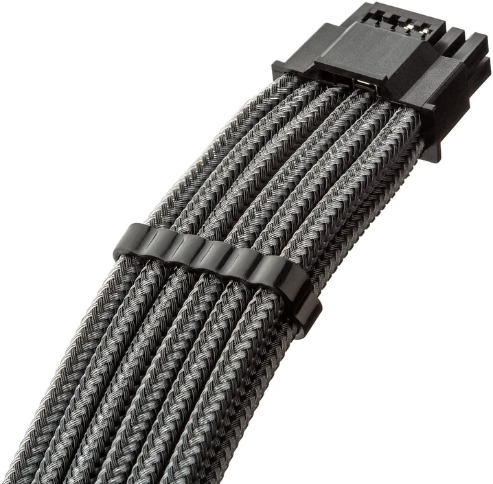 „CableMod C-Series Pro ModMesh 12V-2®“ 6 colių kabelis, 90° jungtis, skirtas „Corsair Type 5 RMx Shift“ maitinimo šaltiniams, anglies pluošto, 65 cm