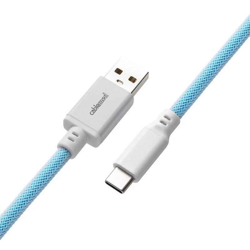 Klaviatūra CableMod Classic Coiled Cable susuktas klaviatūros laidas USB-C į USB Type A, Blueberry Cheesecake – 150c