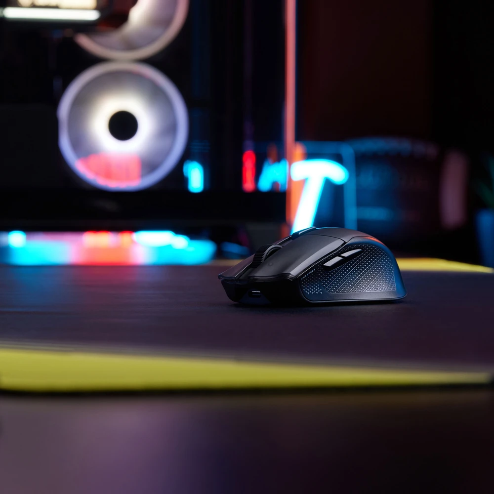 Pelė Myszka žaidimams Corsair Harpoon V2 Wireless Juodas