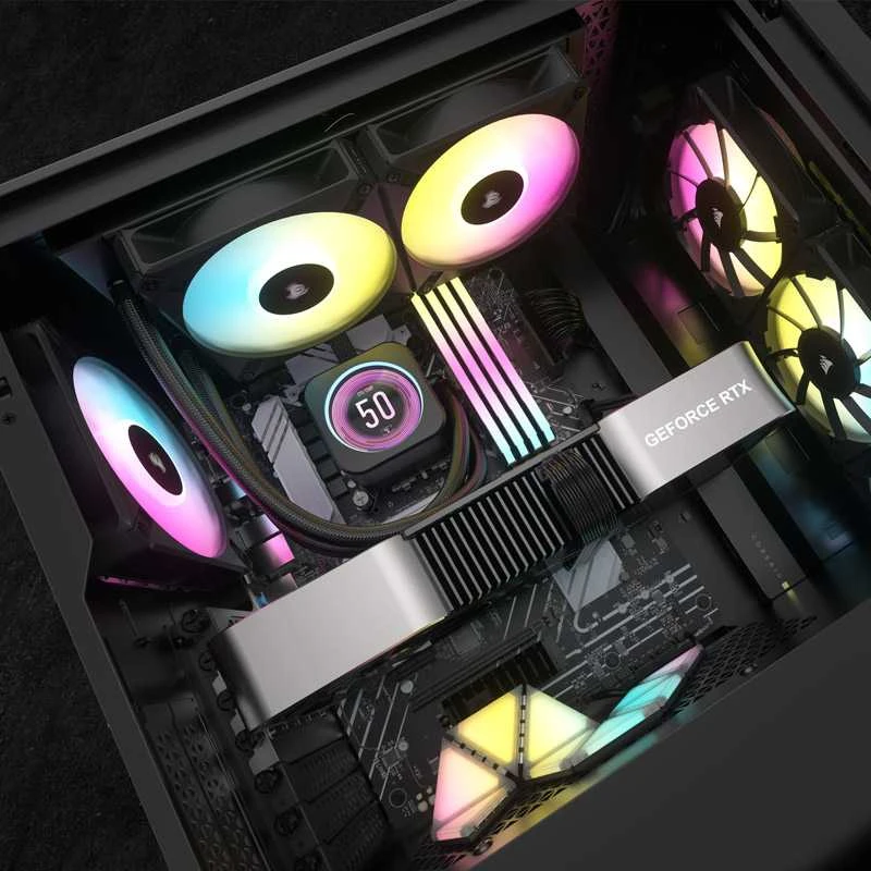 Corsair | iCUE H100i ELITE LCD XT Ekranas | Juodas | Intel, AMD | CPU Liquid Cooler