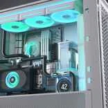 „Corsair iCUE Link XD6 RGB Elite LCD“ siurblio rezervuaro komplektas – baltas