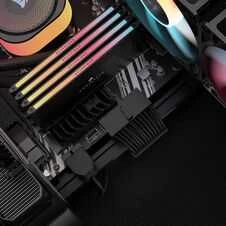 Corsair aukščiausios kokybės rankovių nuolatinės srovės kabelio komplektas, skirtas 5 tipo maitinimo šaltiniui – juodas