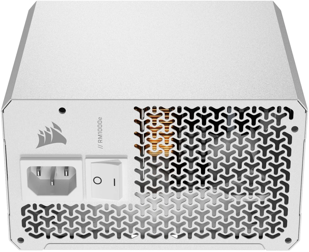 „Corsair RMe“ serijos RM1000e maitinimo blokas 1000 W 24 kontaktų ATX ATX Baltas