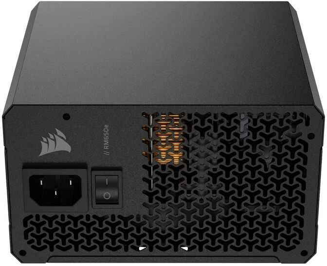 CORSAIR RMe serijos RM650e 650 vatų ATX 3.1 PCIe 5.1 Cybenetics Gold sertifikuotas pilnai modulinis maitinimo šaltinis