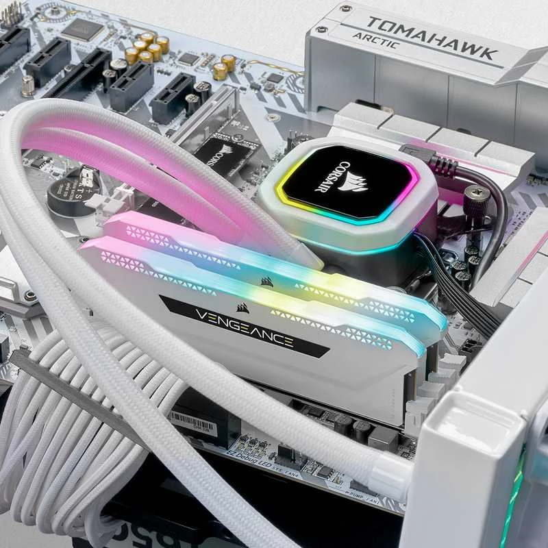 RAM Corsair Vengeance RGB Pro SL Baltas 32GB [2x16GB 3200MHz DDR4 CL16 DIMM]