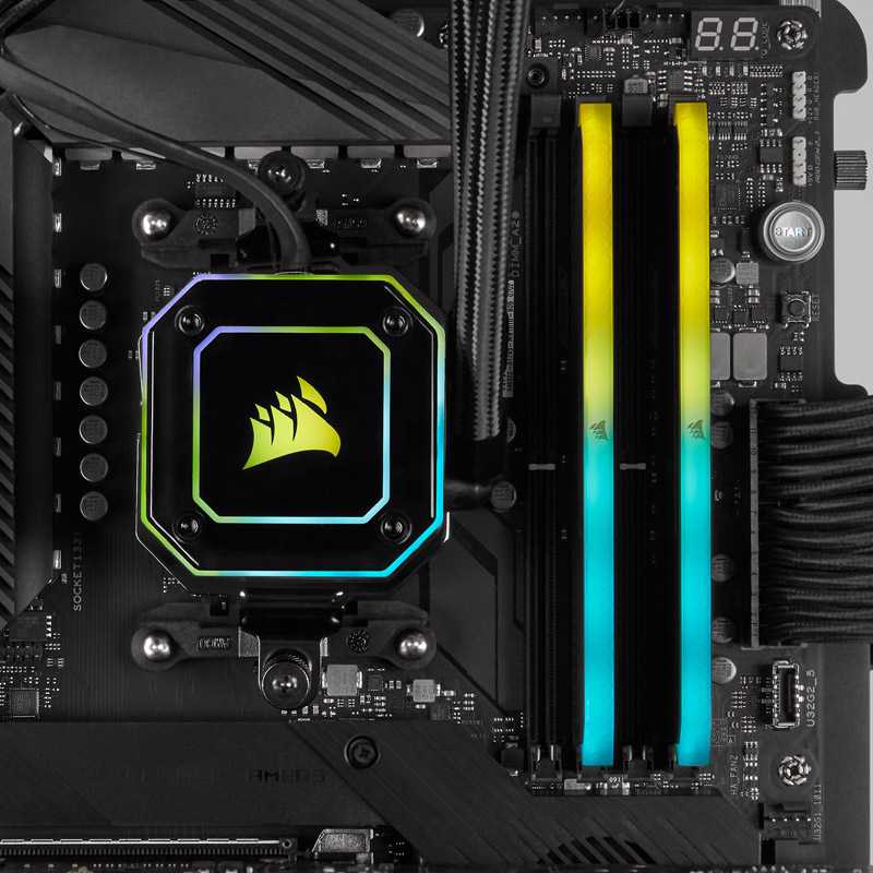 RAM Corsair Vengeance RGB RS Juodas 64GB Kit (2x32GB) DDR4-3600 CL18 DIMM atmintis