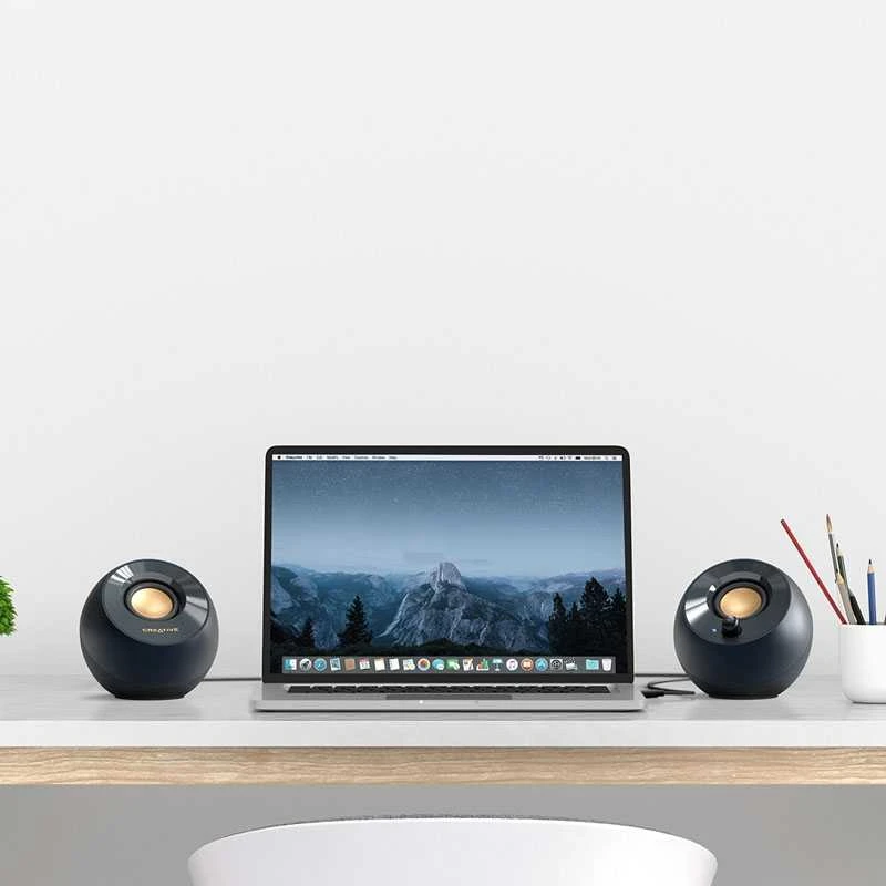 Kompiuterio kolonėlės Creative kompiuterinės kolonėlės 2.0 Pebble V2 juodos spalvos USB-C