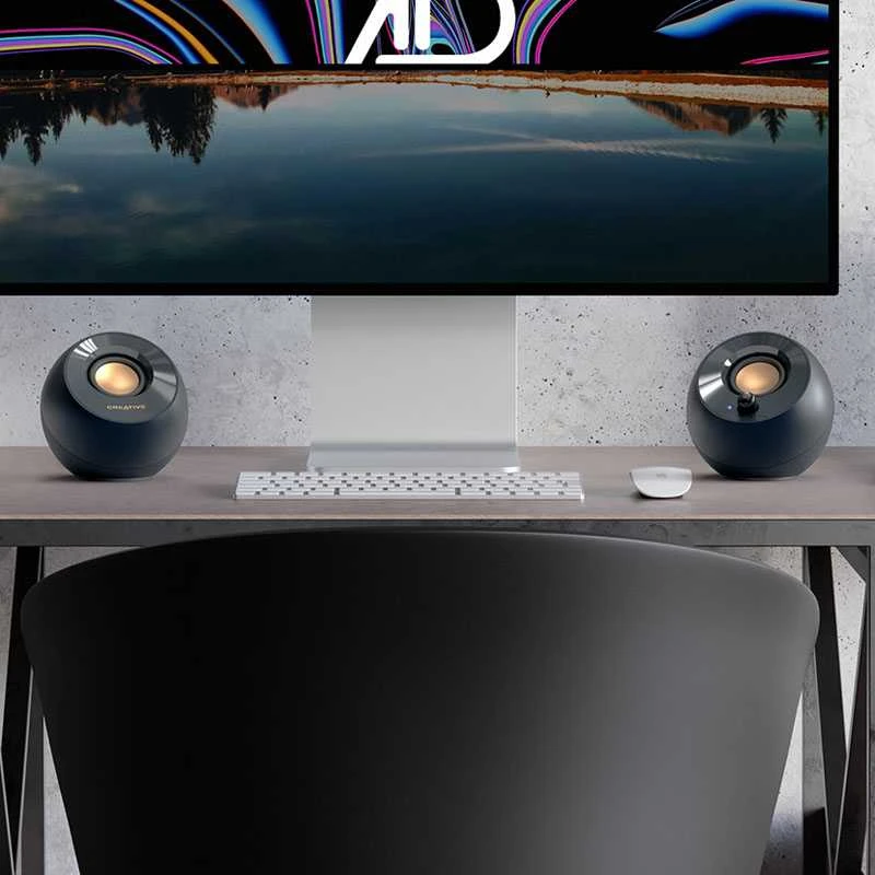 Kompiuterio kolonėlės Creative kompiuterinės kolonėlės 2.0 Pebble V2 juodos spalvos USB-C