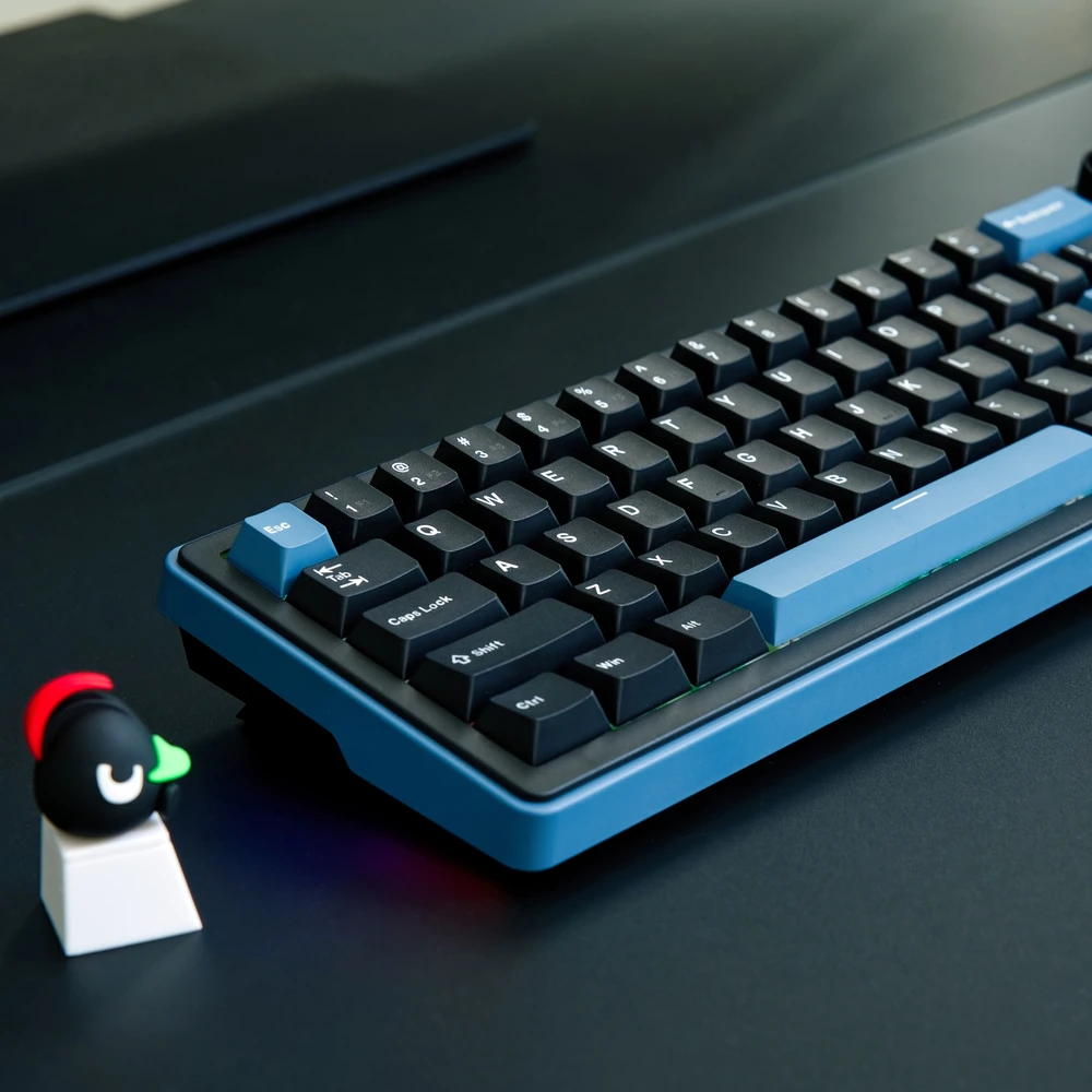 Ducky OK-M 65 žaidimų klaviatūra, 65%, karšto keitimo, RGB, ISO – KTT Linear