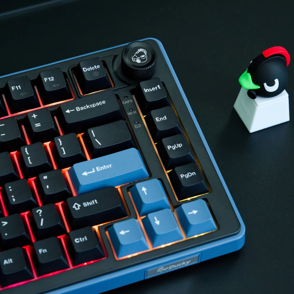 Ducky OK-M 75 žaidimų klaviatūra, 75%, Hot-Swappable, RGB, ANSI – KTT Wine Raudona jungikliai