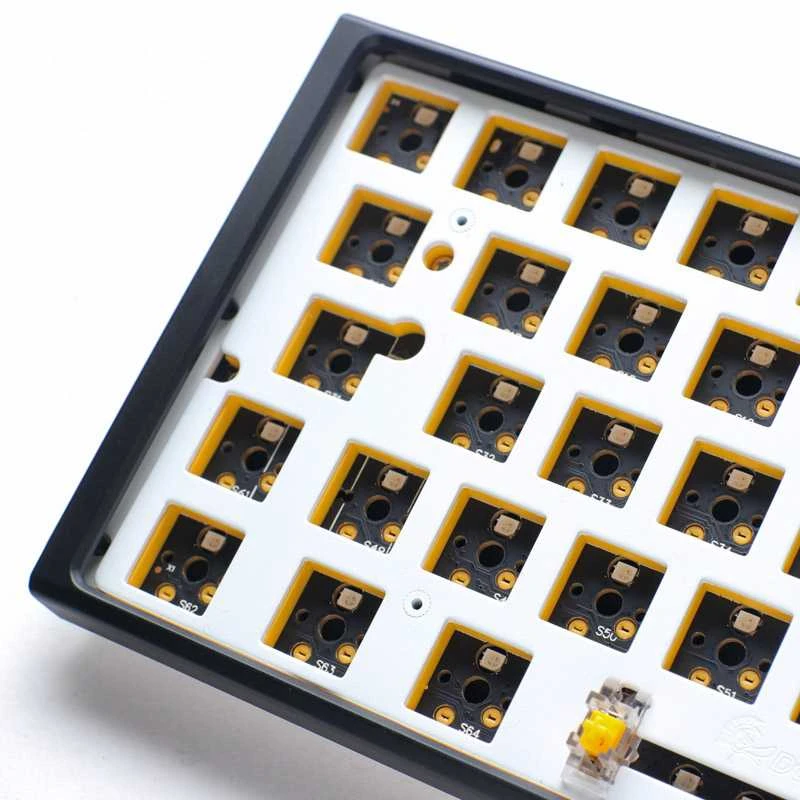 Klaviatūra Ducky One 3 Hot-Swap Barebone, Mini – ISO išdėstymas