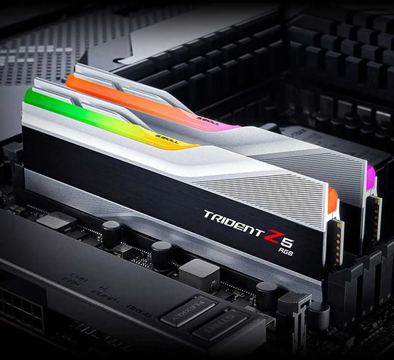 RAM Atminties Modulis - G.Skill Trident Z5 RGB DDR5 32GB (2x16GB) 7200MHz Sidabrinė
