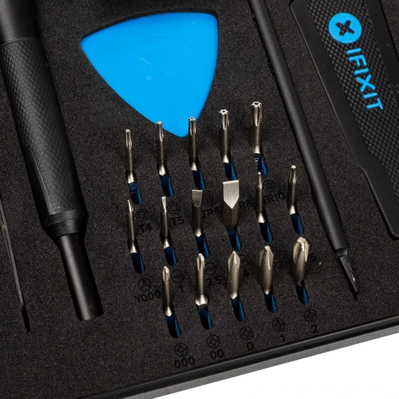 iFixit Essential Electronics Toolkit + foldable anti-static mat