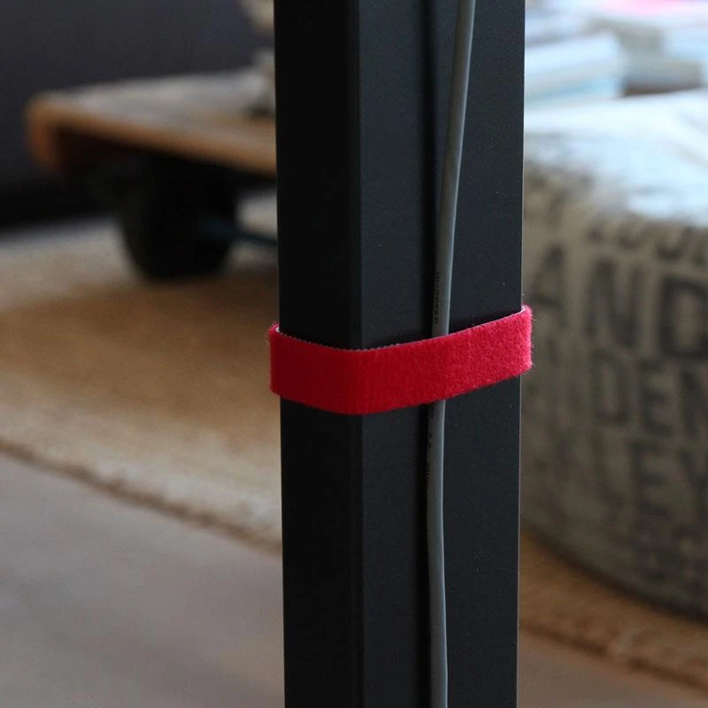 Dvipusė lipni juosta su lipnia juosta „LABEL THE CABLE“ ritinėlis, 4 x 1 m, įvairių spalvų